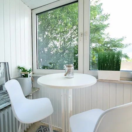 Lovely - Central - 65 Sqm - Fair - Kitchen Düsseldorf